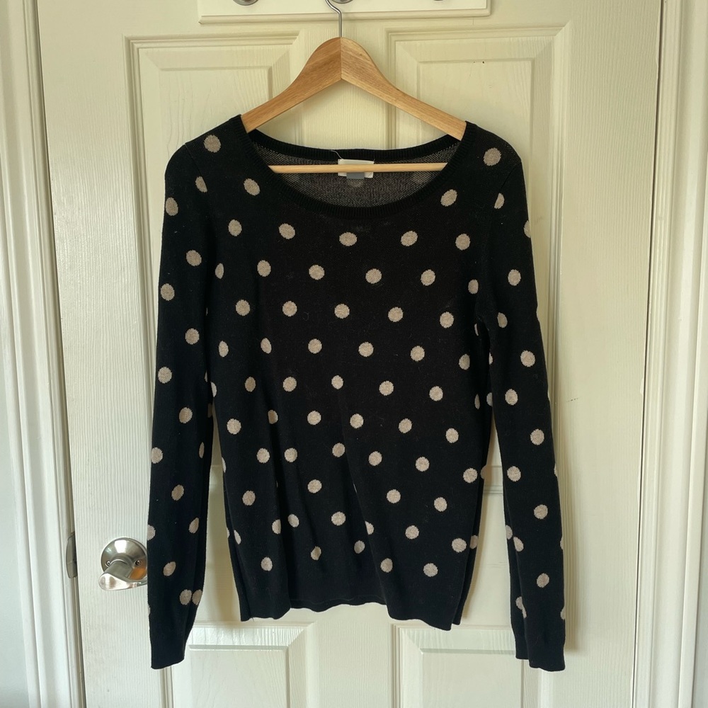 Polka dot scoop neck sweater